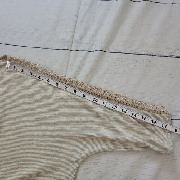 J. Jill Size L Tan Striped Knit Batwing Top Crochet Trim Casual Boho Mature - Picture 6 of 9